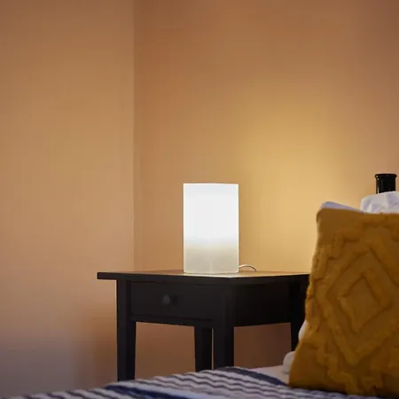 Cozy Flat Near Kato Samiko Apartment