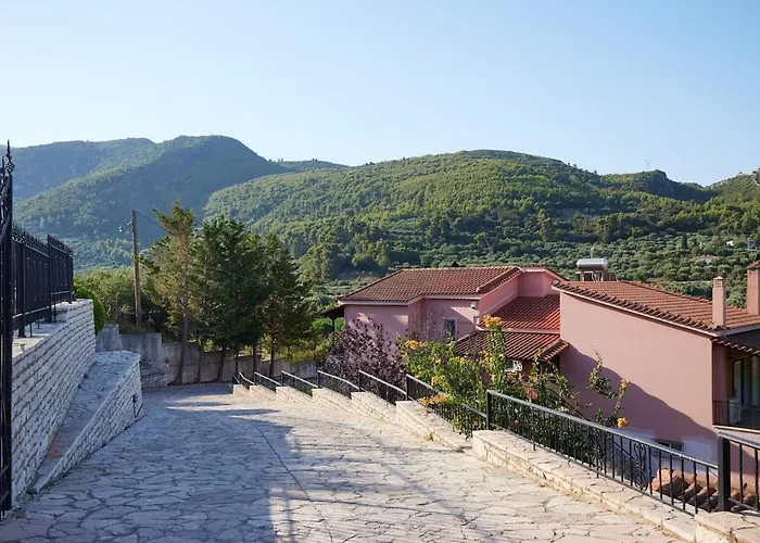 Modern Retreat Near Ancient Olympia And Sandy Kato Samikon