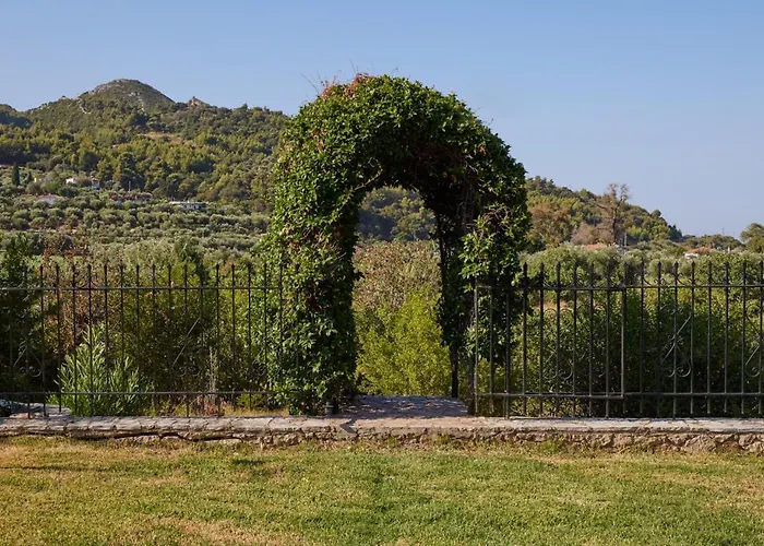 Apartament Modern Retreat Near Ancient Olympia And Sandy