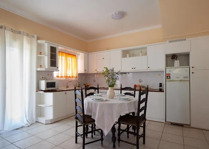 Apartament Modern Retreat Near Ancient Olympia And Sandy